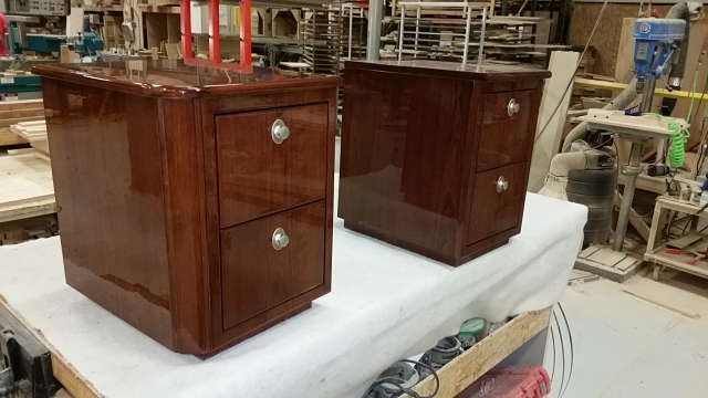 2-drawer cabinet
